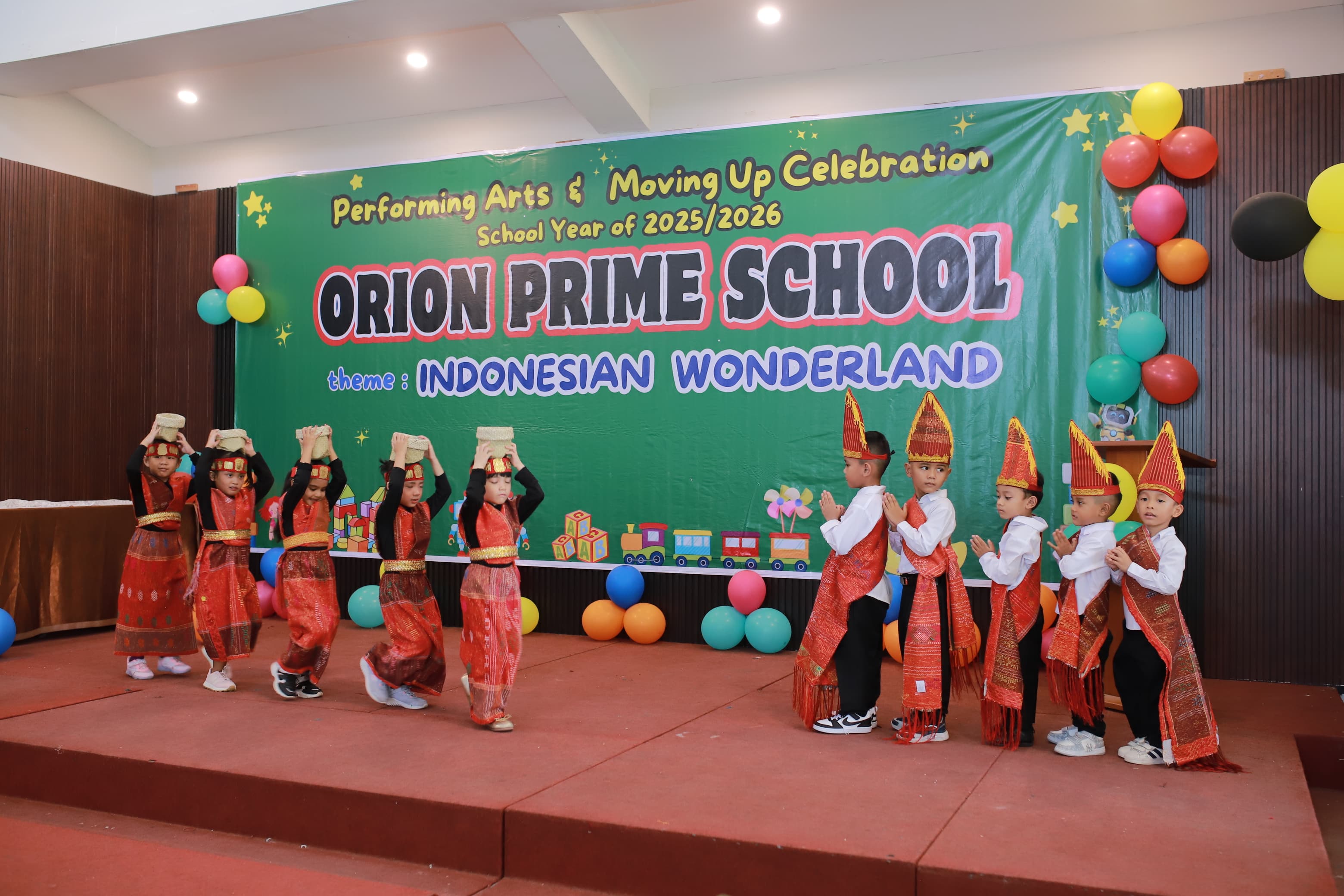 Pentas seni tari tradisional